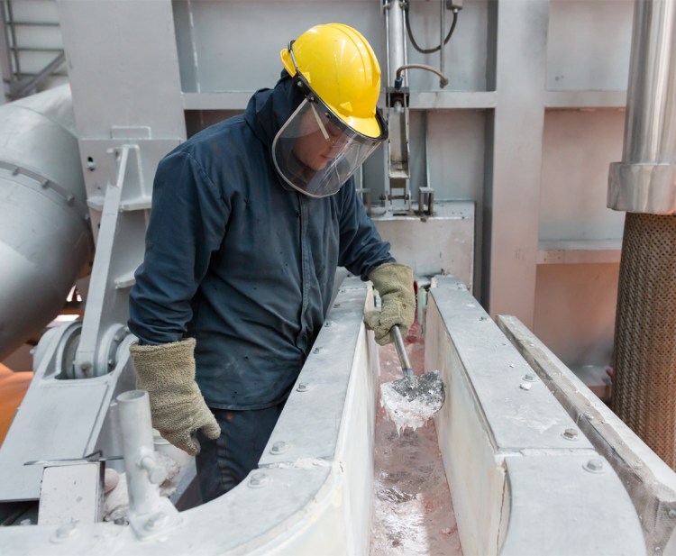 The aluminum manufacturing process.