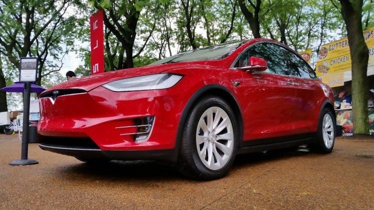 Tesla Model X