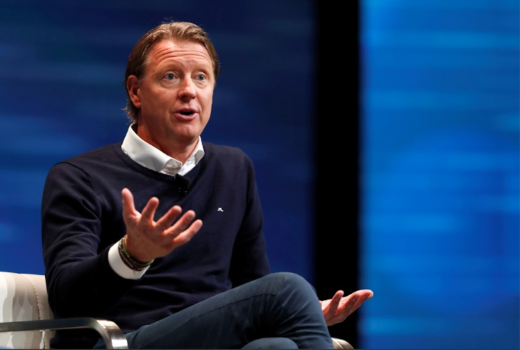 Hans Vestberg, Verizon executive vice president and president of Global Networks and Chief Technology Officer, speaks during a panel discussion on 5G wireless broadband technology during the 2018 CES in Las Vegas, Nevada, U.S. January 10, 2018. 