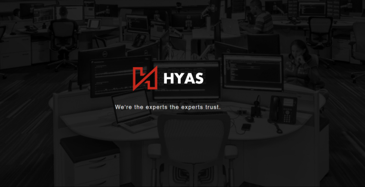 Hyas