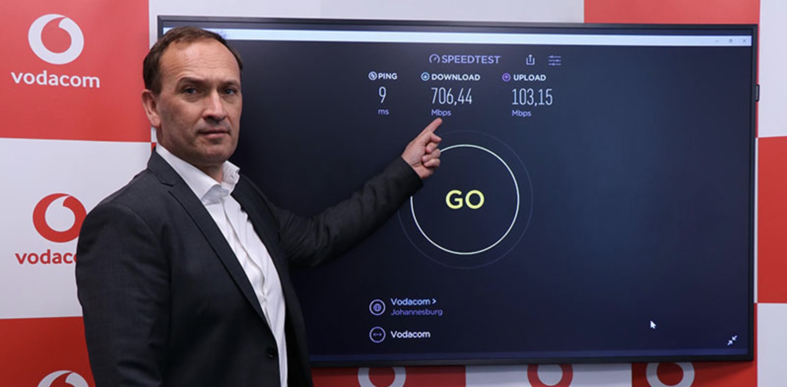 Vodacom points out its 5G network's current 706Mbps download speed and 9-millisecond latency.