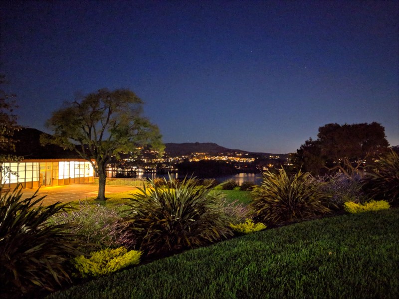 Google Pixel Night Sight