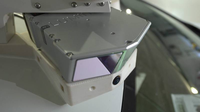 Luminar