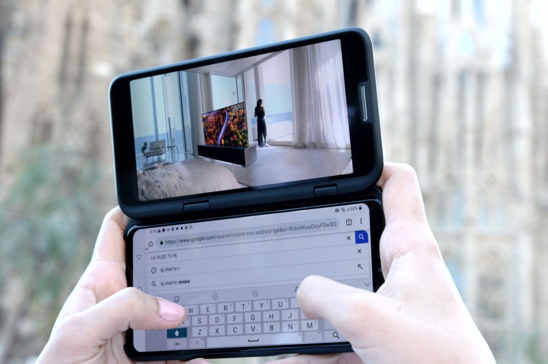 LG V50 ThinQ with Dual Screen 03 (1)