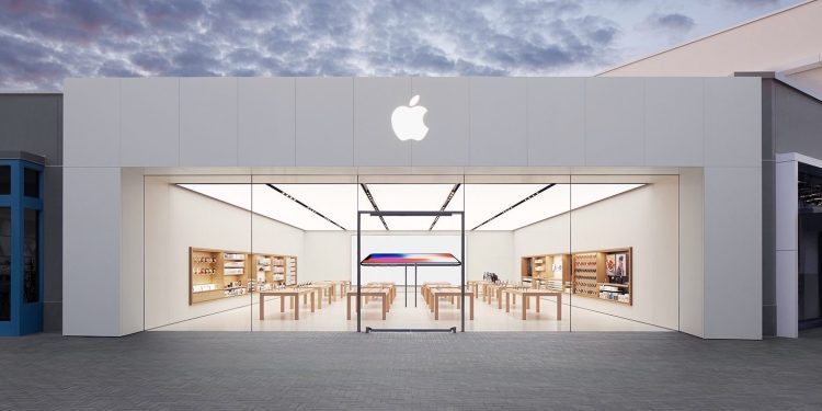 Apple Store UTC in San Diego, California.