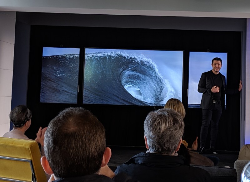 Surface Hub 2S