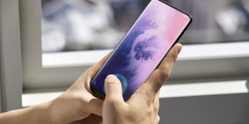 OnePlus 7 Pro boasts a 90Hz screen and a retractable camera