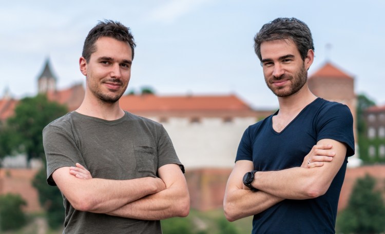 Stonly founders Krzysztof Dąbrowski and Alexis Fogel