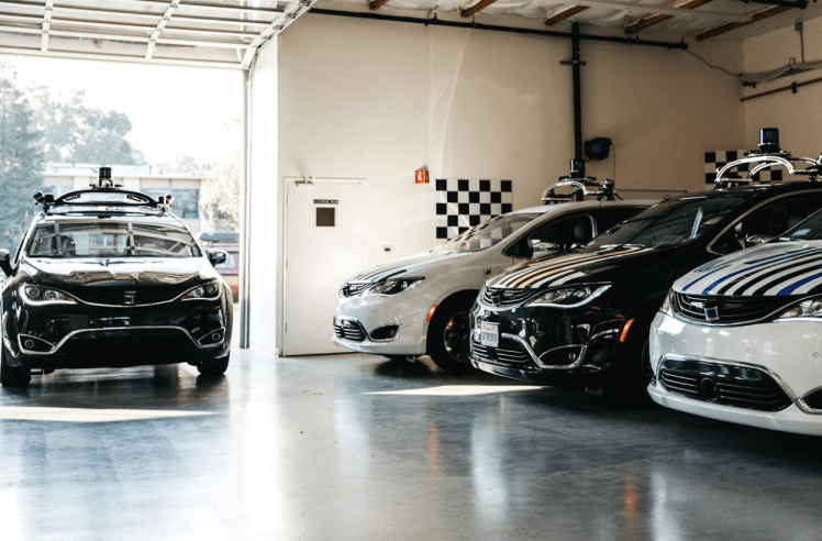 Voyage fleet of self-driving Chrysler Pacifica hybrid minivans