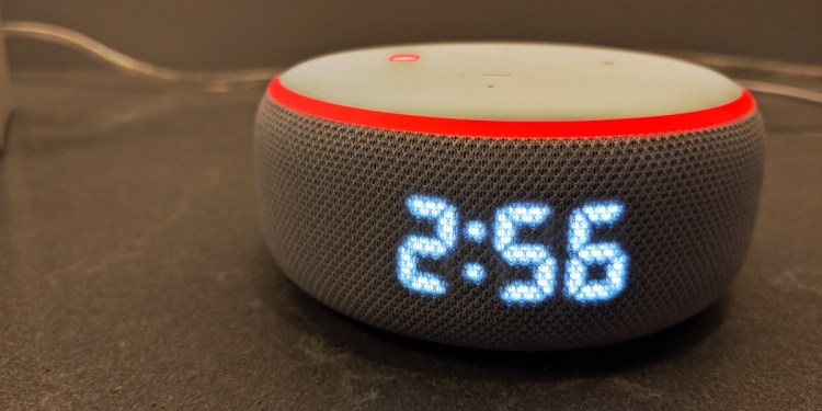 Amazon Echo Dot Clock