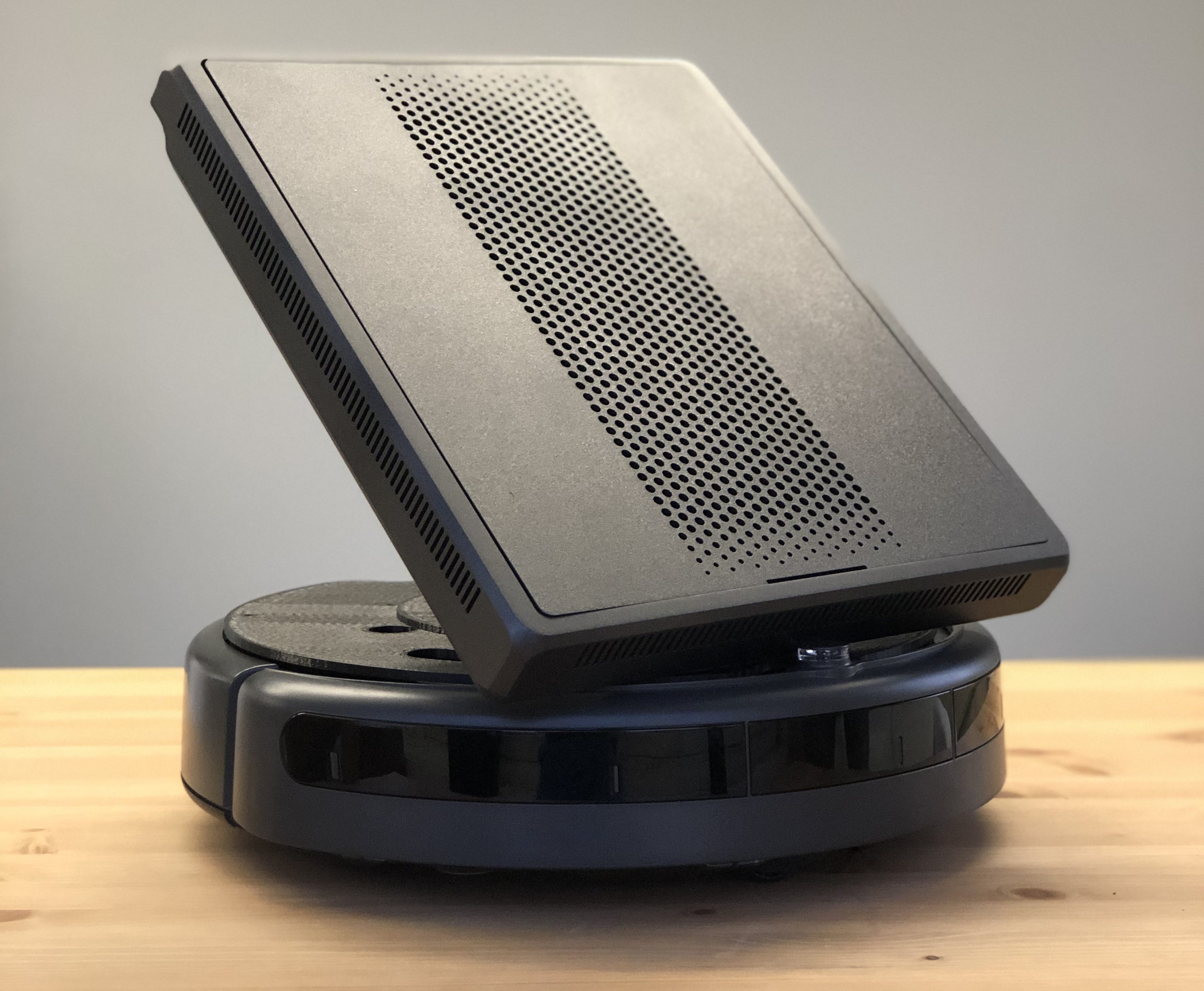 GuRu's Ragu prototype robot anticipates truly mobile wireless charging, in a form factor that can automatically move from room to room.
