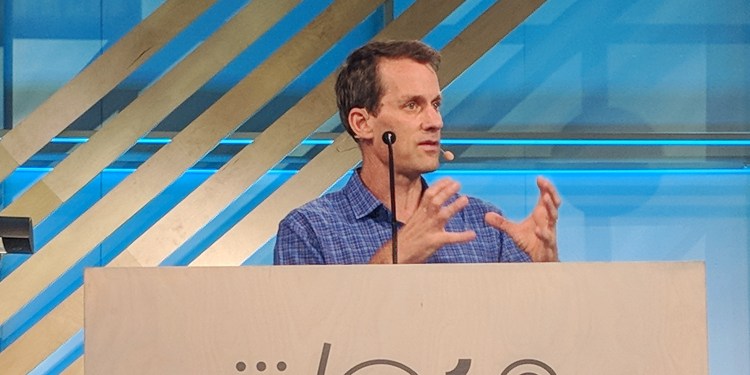 Google AI chief Jeff Dean speaks with members of the AI community and press at the I/O developer conference on May 8, 2018.