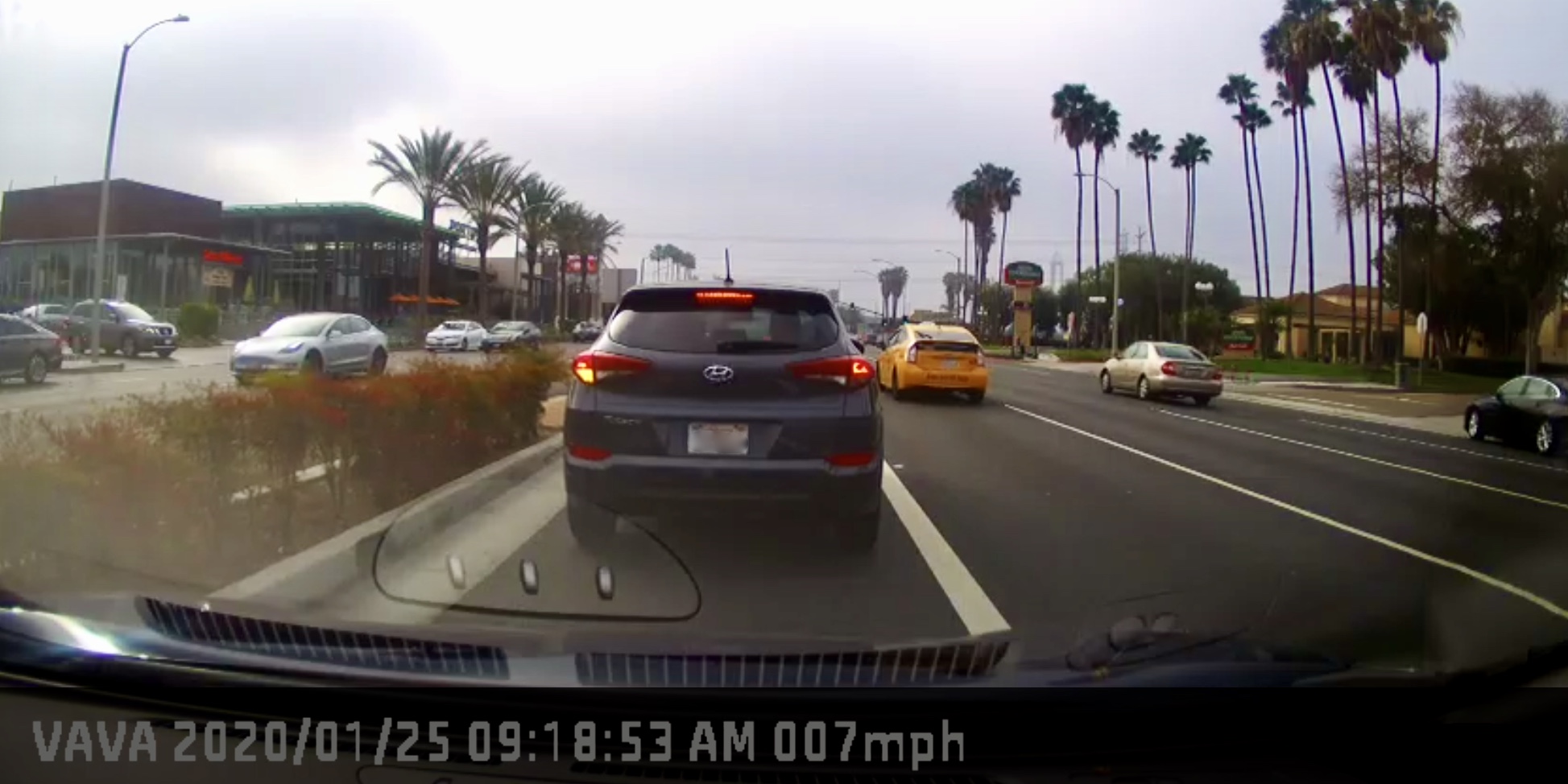 A new 4K Dash Cam by Vava enables you to record what's going on outside or inside your car in UHD resolution, including automatic recording if your parked vehicle is jostled.
