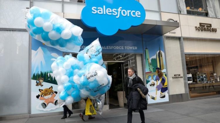 Salesforce Tower
