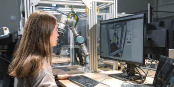 Alphabet’s Intrinsic aims to unlock industrial robotics’ economic potential