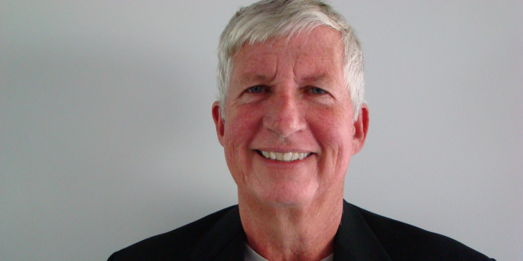 Headshot of Michael Grieves.